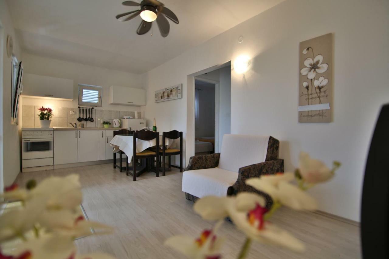 Apartment Rosemary Rogoznica  Exteriér fotografie